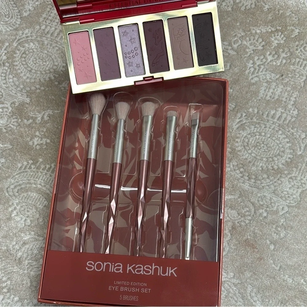 Brand New Estee Lauder Celestial Glam Eyeshadow Palette & Sonia Kashuk Brush Set